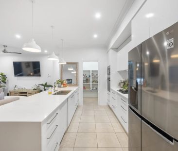 Executive Living in Bohle Plains - Photo 1