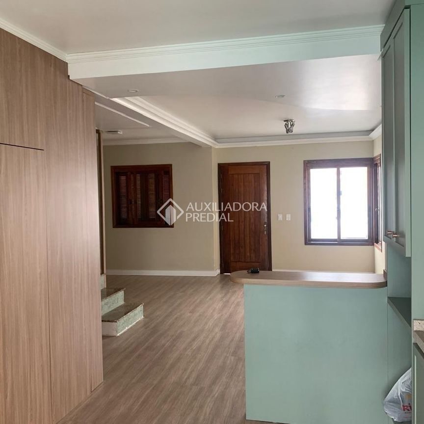 Casa em Condomínio com 3 quartos e 83m² para alugar em Harmonia, Canoas. - Photo 1