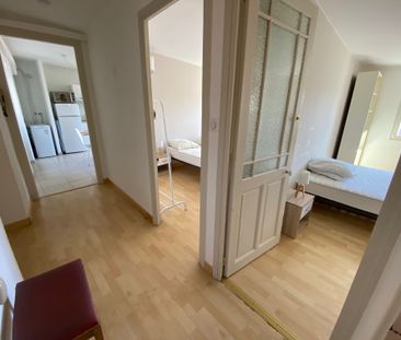 Nimes Maison Carrée appartement T3 meublé - Photo 5