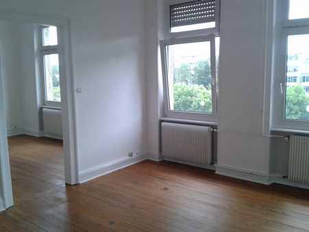 Location Appartement 3 pièces 61m² SARREGUEMINES 57200 - Photo 4