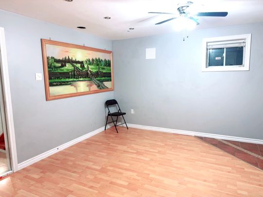 For Lease - 26 Rainbow Court Unit# Bsmt, Georgina, Ontario - Photo 1