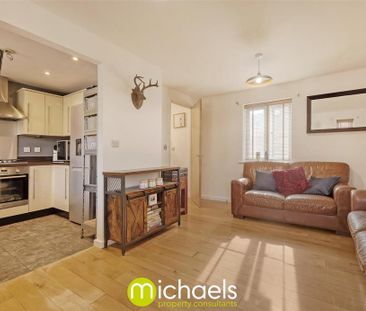 2 bedroom maisonette to rent - Photo 4