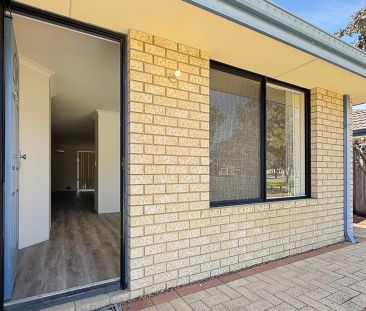 Freshly updated home in a convenient coastal location. - Photo 3