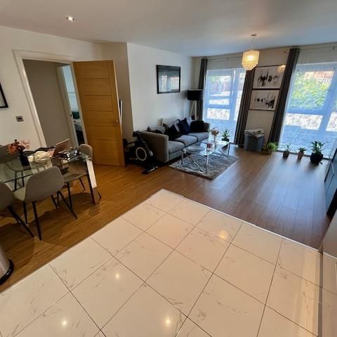 2 bedroom apartment to rent - Photo 1