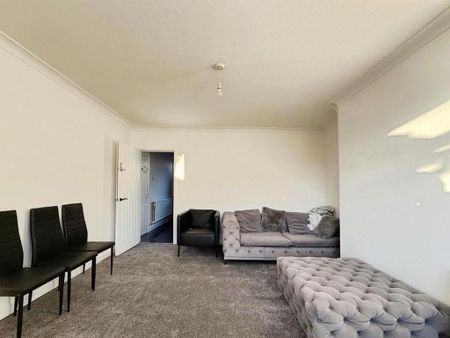 3 bedroom house to rent - Photo 3