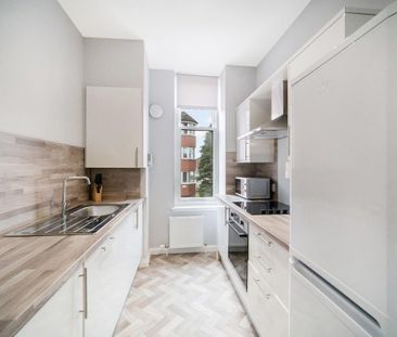 2 bedroom flat to rent - Photo 6