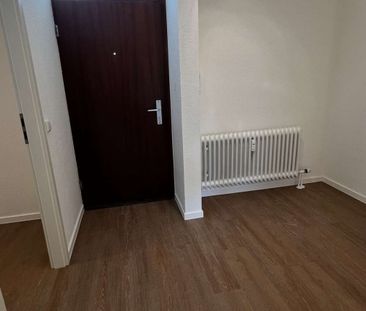 Renovierte 2 ZKB mit Balkon in KL-Uniwohngebiet Nähe Fraunhofer Ins... - Photo 4