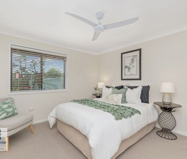 Immaculate Freestanding Villa - Stroll to Everything! - Photo 4