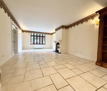 Headley Drive, North Walsham - Photo 1