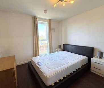 Woking, Surrey, GU22 - Photo 3