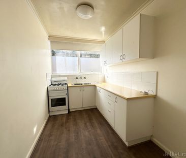 5/49 Brougham Street, North Melbourne - Photo 4