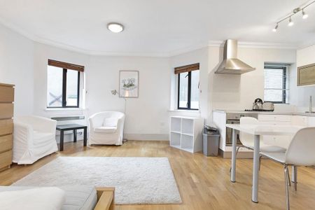 Studio to rent - Photo 5