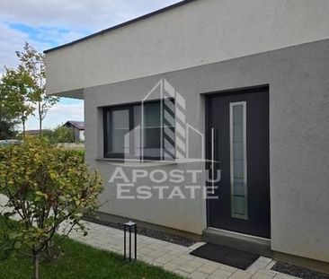 Saptiu de inchiriat ideal pentru birou, salon mic, Dumbravita - Photo 4