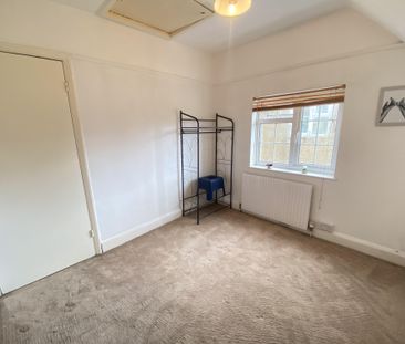 Commonfields, Harlow - Photo 2