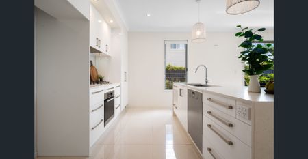 Newly Renovated Lakefront Home in COVA COMMUNITY - Photo 5