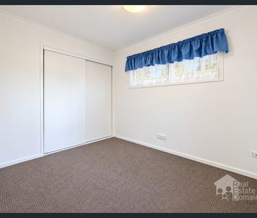 Freshly Updated Family Home in a Peaceful Cul-de-Sac! - Photo 4