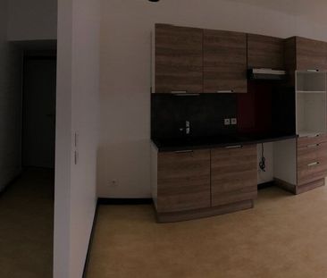 Location Appartement 2 pièces 41m² - Photo 2