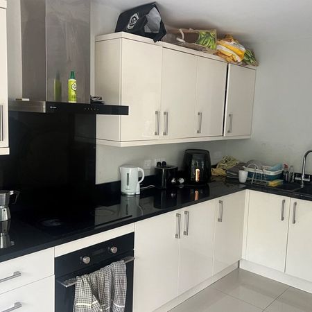 Park Avenue - Photo 3