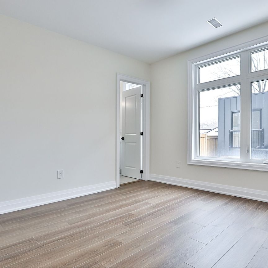 For Lease - 39 Fifteenth Street Unit# 1, Toronto, Ontario - Photo 1