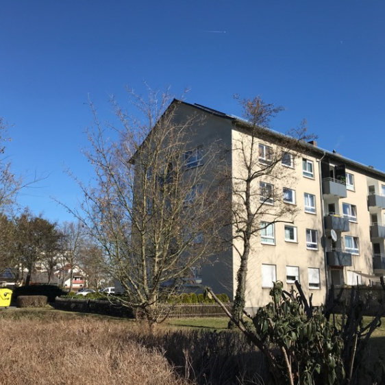 3-Zimmer-Wohnung mit Balkon in Seligenstadt - Photo 1
