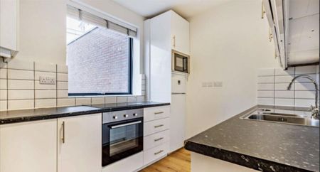 Fulham Road, Kensington and Chelsea, London, SW3 - Photo 4