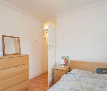 2 bedroom maisonette to rent - Photo 4