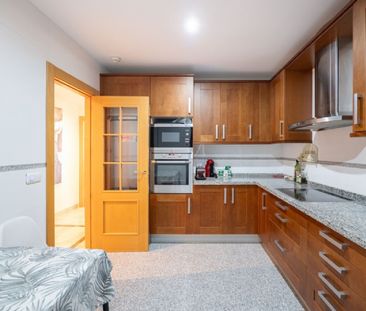 2 Bedroom Apartment For Rent in New Golden Mile, Málaga - Photo 5
