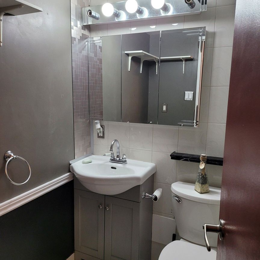 For Lease - 205 Hilda Avenue Unit# 310, Toronto, Ontario - Photo 1