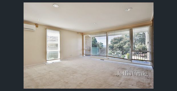 Spacious 4 Bedroom Home in Great Location - Photo 1