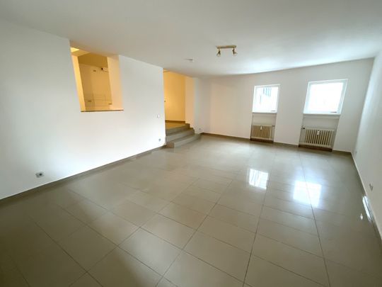 Großzügige 3-Zimmer-Wohnung in zentraler Lage - Photo 1