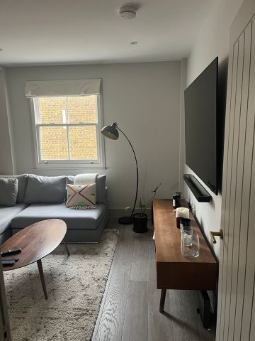 Room in a Shared Flat, Oaklands Grove, W12 - Photo 2