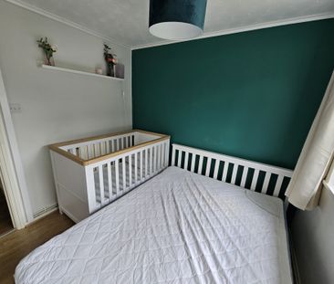 2 bedroom maisonette to rent - Photo 1