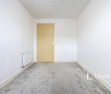 2 bedroom townhouse to rent Gifford Lane, Upton, Northampton, North... - Photo 6