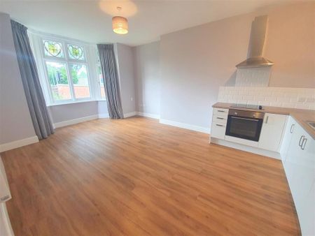 1 bedroom apartment to rent - Photo 2