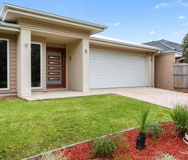 Break a lease -Spacious Modern Family Home in Prime Location - Photo 4