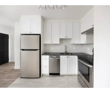 2701 EGLINTON AVE W | 2701 EGLINTON AVE W, Toronto - Photo 1