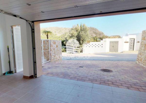 Villa · Long term Rental Alicante (Costa Blanca) · Moraira