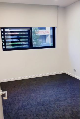 1 bed 1 bath-103 - Photo 2