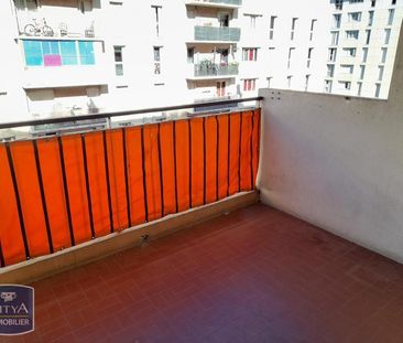 Location Appartement 4 pièces 74m² NICE 06300 - Photo 5