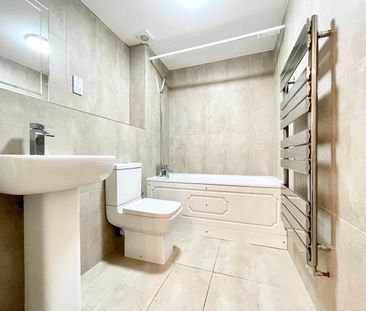 1 Bed Flat, Charter House, IG1 - Photo 4