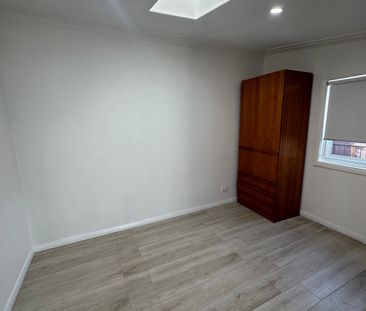 Belmore - Photo 1