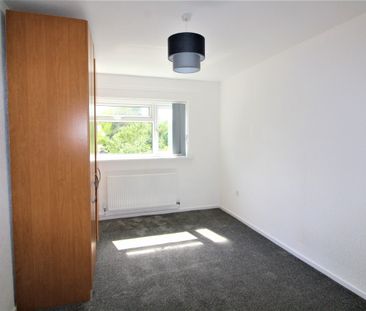 Blandon Way, Whitchurch, Cardiff - Photo 2