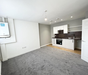 The Kingsway, SWANSEA - Photo 1