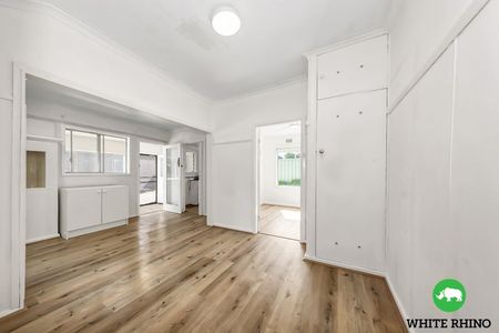 61 Fergus Road, Queanbeyan - Photo 2