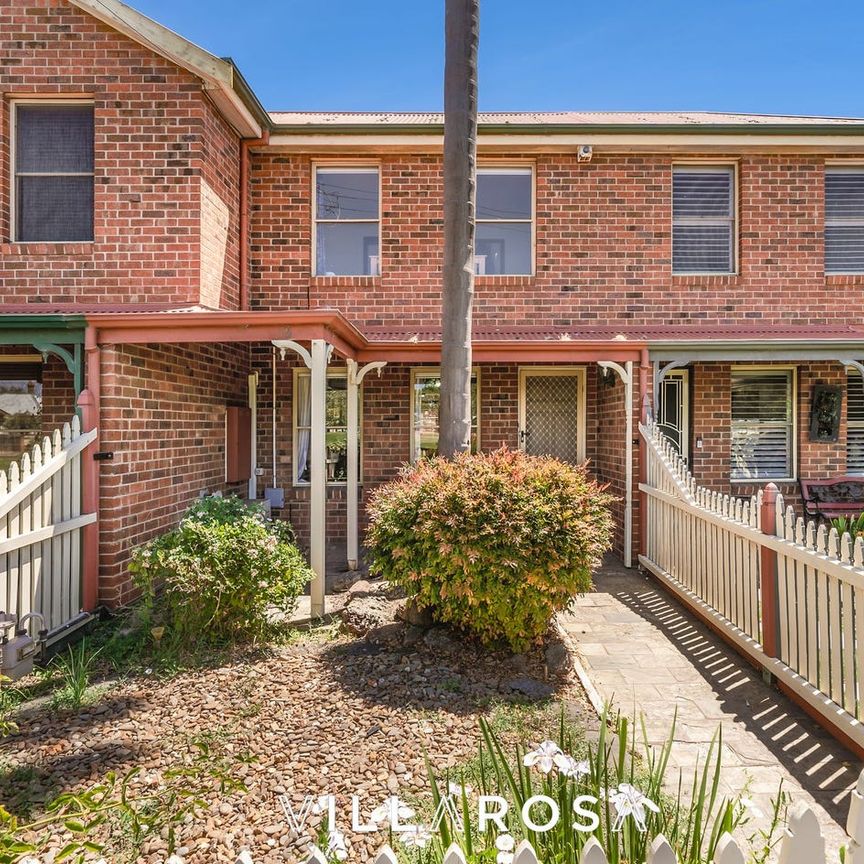 Sparrow Park at your doorstep - Photo 1