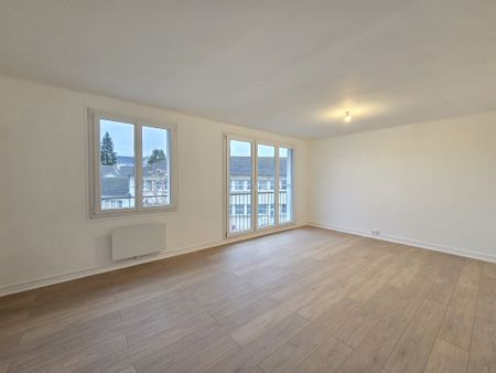 Location Appartement 3 pièces 66m² TROYES 10000 - Photo 2
