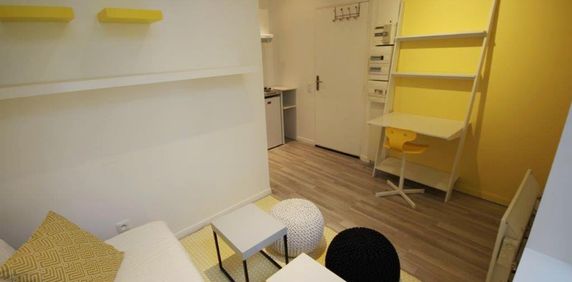 Location Appartement 1 pièce 14m² LILLE 59000 - Photo 2