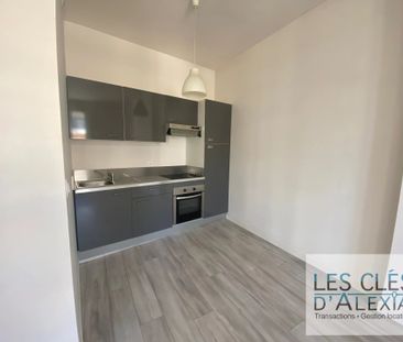 Location Appartement 2 pièces 40m² LYON 7ème - Photo 1