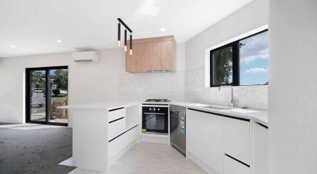 Brand-New Modern Home in a Prime Location - Photo 3