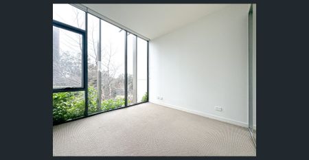 The Modern TWO bedroom located in the popular Zetland! - Photo 2
